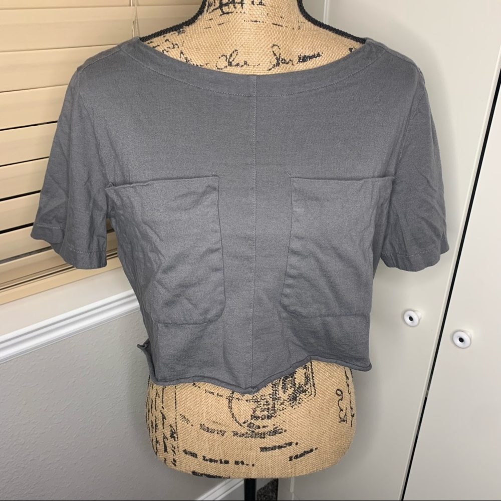 Everlane Extra Big Pocket Crop Top